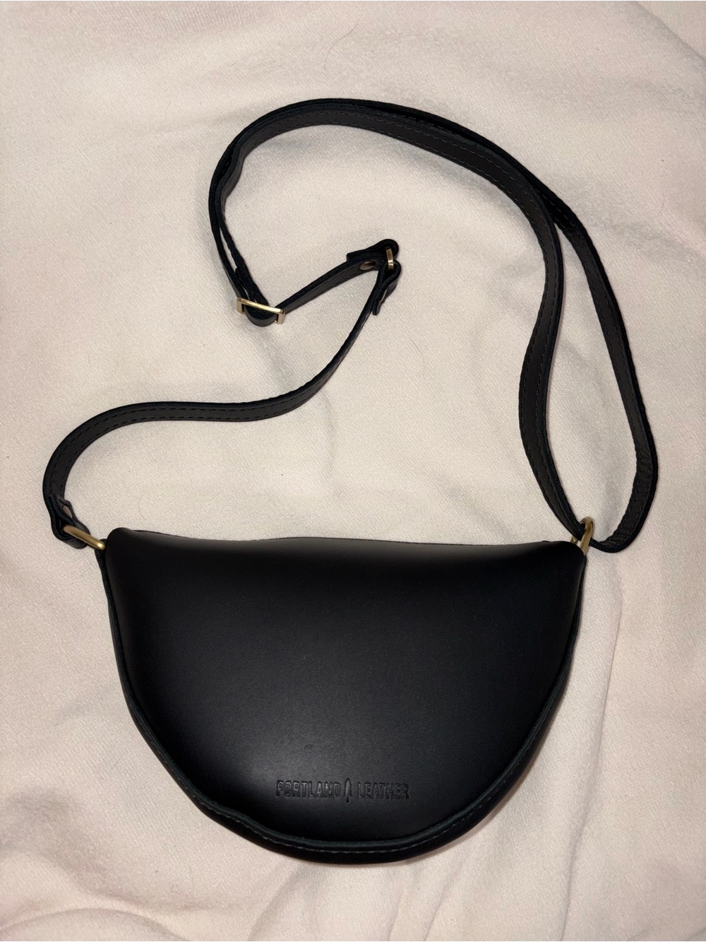 Portland Leather Goods Small Koala Sling